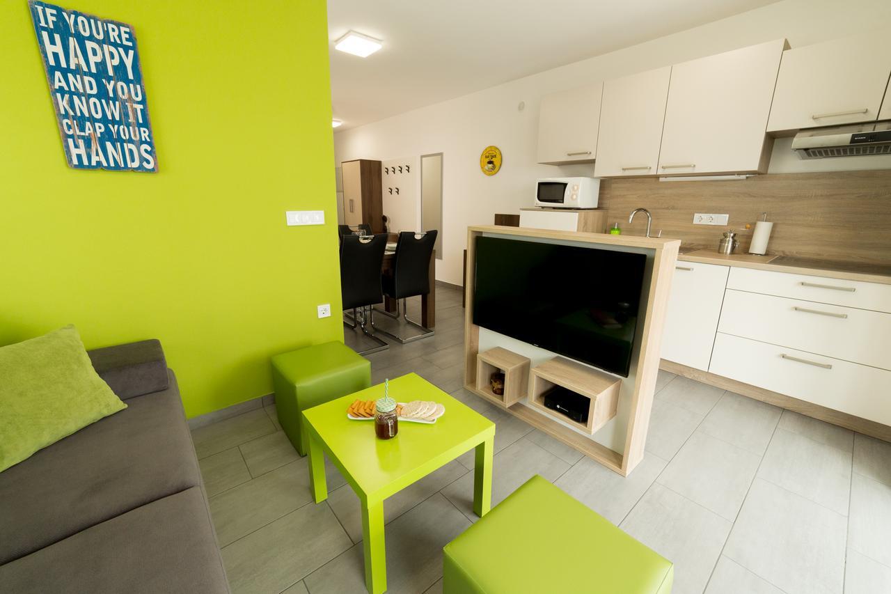 Apartma Mariposa Banovci Exterior foto