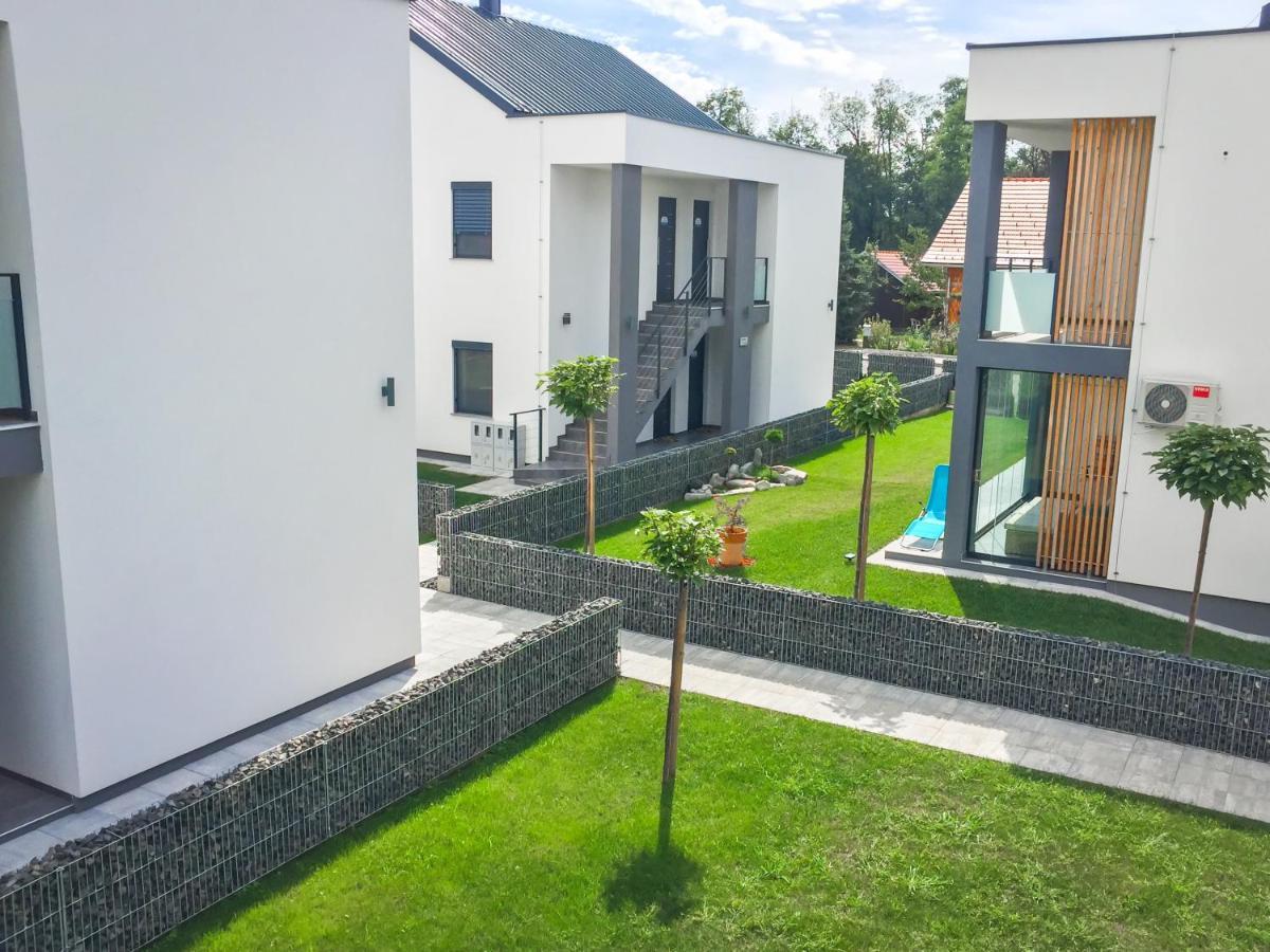 Apartma Mariposa Banovci Exterior foto